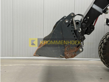 Bucket Manitou 4 in 1 Bucket: picture 2 Bucket Manitou 4 in 1 Bucket: picture 2