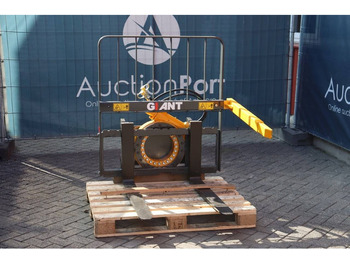 Attachment GIANT