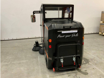 New Road sweeper Daewoo DAS100: picture 5 New Road sweeper Daewoo DAS100: picture 5