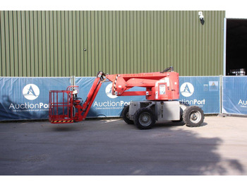 Articulated boom lift HAULOTTE