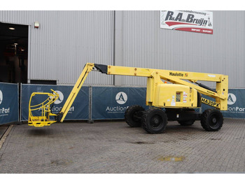 Articulated boom lift HAULOTTE
