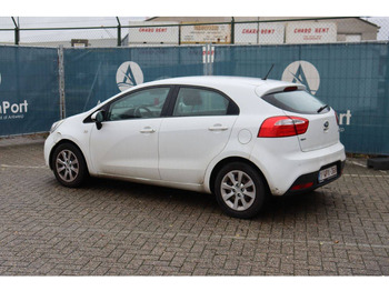 Saloon car Kia New Rio: picture 3 Saloon car Kia New Rio: picture 3