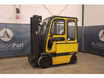 Electric forklift