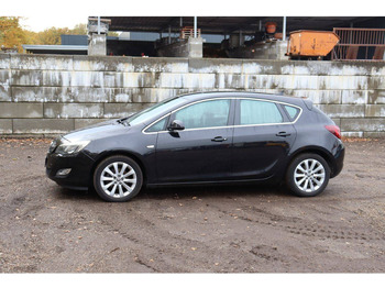 Saloon car OPEL