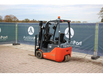 Electric forklift Toyota 8FBE15T: picture 3