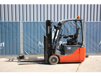Electric forklift TOYOTA