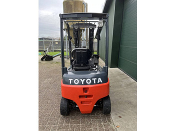 Electric forklift Toyota 8FBM28T: picture 4