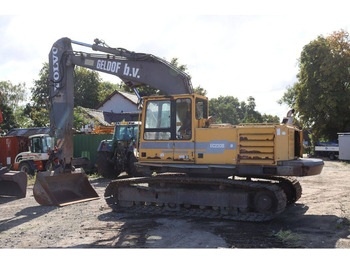 Crawler excavator Volvo EC230B: picture 3