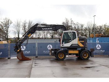 Wheel excavator VOLVO EWR150E