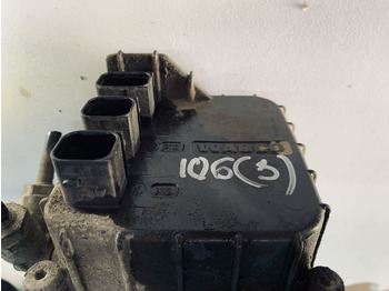Valve Wabco 106: picture 4 Valve Wabco 106: picture 4
