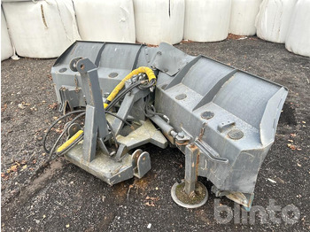 Blade Holms: picture 4