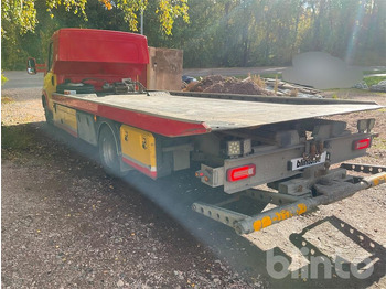 Tow truck IVECO: picture 3
