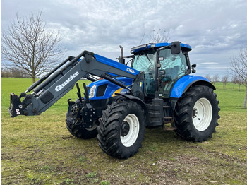 Farm tractor NEW HOLLAND