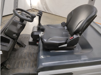 Electric forklift STILL RCE30: picture 3