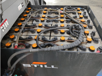 Electric forklift STILL RX60-25: picture 4