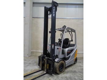Electric forklift STILL RX60