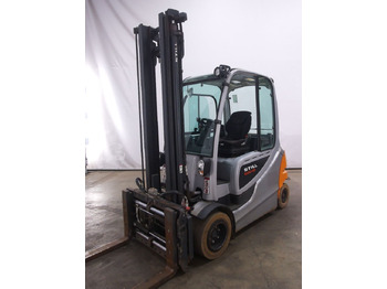Electric forklift STILL RX60