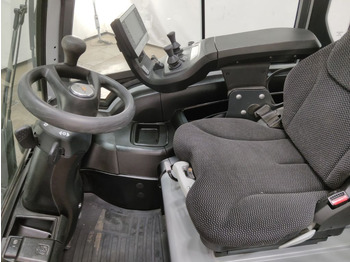 Electric forklift STILL RX60-35: picture 3