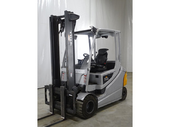 Electric forklift STILL RX60