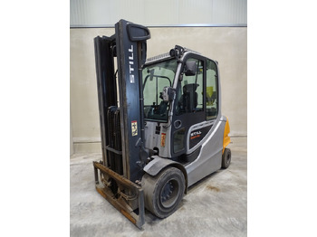 Electric forklift STILL RX60