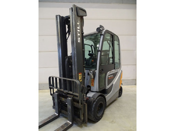 Electric forklift STILL RX60