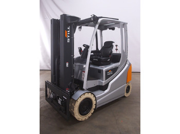 Electric forklift STILL RX60