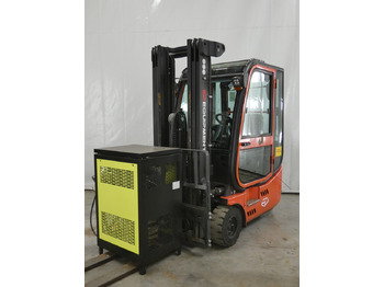 Electric forklift