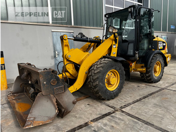 Wheel loader CATERPILLAR 906H
