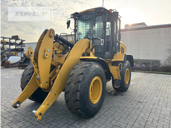 Wheel loader CATERPILLAR 926M
