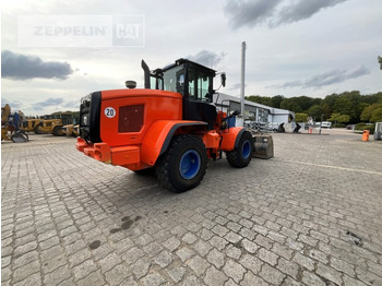 Wheel loader Cat 926M: picture 4