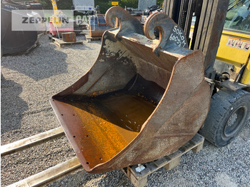 Excavator bucket
