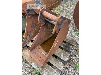Excavator bucket