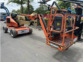 Articulated boom lift JLG E450AJ