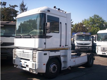 Tractor unit RENAULT Magnum: picture 1