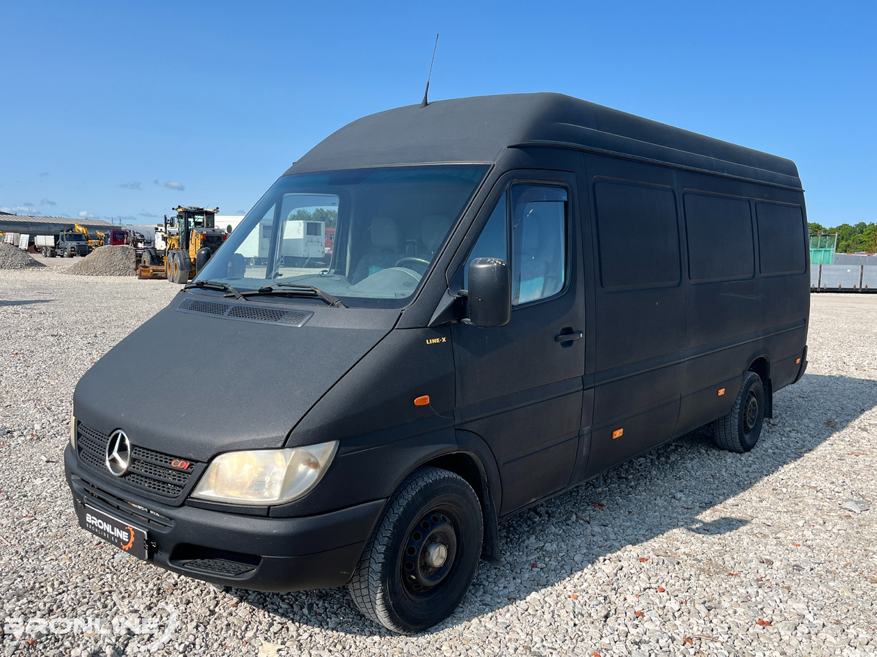 Panel van 2004 Mercedes-Benz Sprinter 313 CDI 2.2d 95kW: picture 1