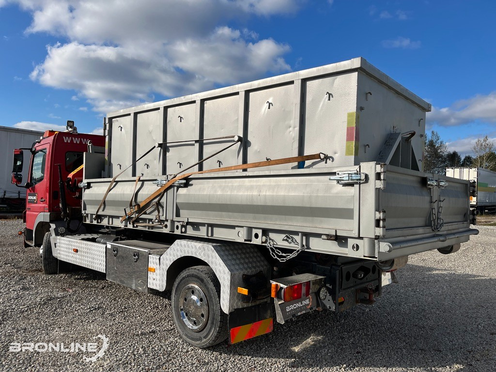2007 Mercedes-Benz Atego 1024 Crane+Winch+Hooklift - Hook lift truck, Crane truck: picture 4 2007 Mercedes-Benz Atego 1024 Crane+Winch+Hooklift - Hook lift truck, Crane truck: picture 4
