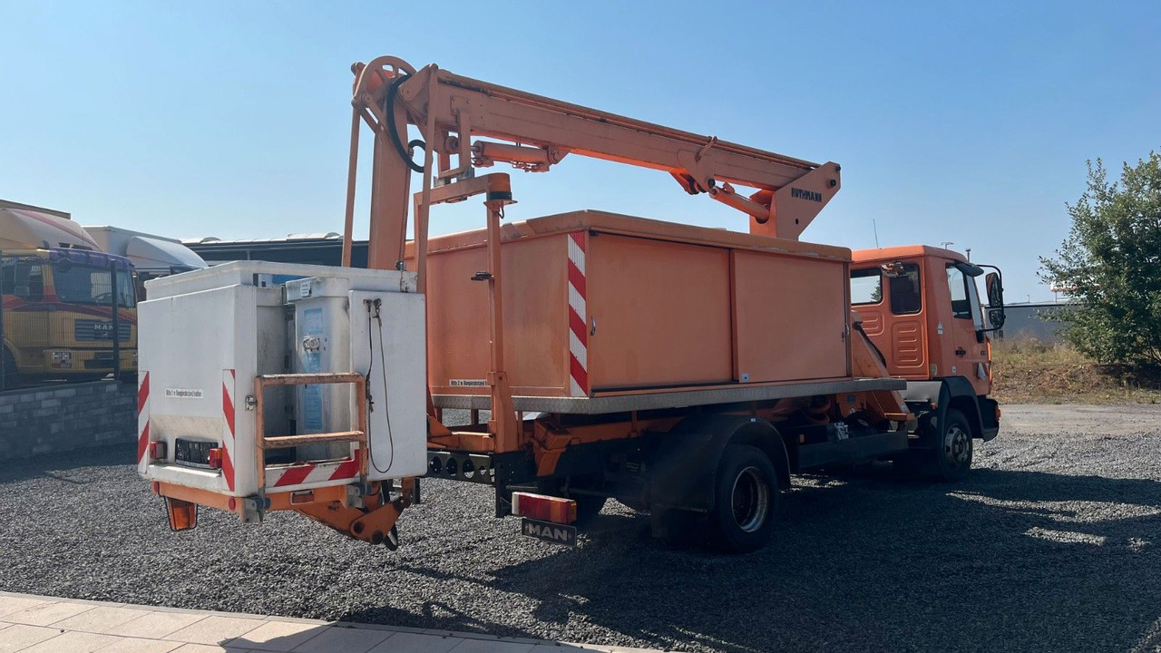 MAN 8.113 Steiger Hubarbeitsbühne Ruthmann MAN 8.113 Steiger Hubarbeitsbühne Ruthmann - Truck mounted aerial platform, Commercial vehicle: picture 4 MAN 8.113 Steiger Hubarbeitsbühne Ruthmann MAN 8.113 Steiger Hubarbeitsbühne Ruthmann - Truck mounted aerial platform, Commercial vehicle: picture 4