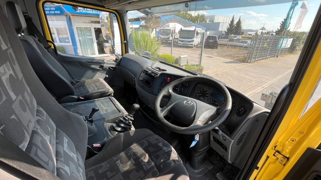 Mercedes-Benz 1318 1218 Abrollkipper - Hook lift truck: picture 5 Mercedes-Benz 1318 1218 Abrollkipper - Hook lift truck: picture 5