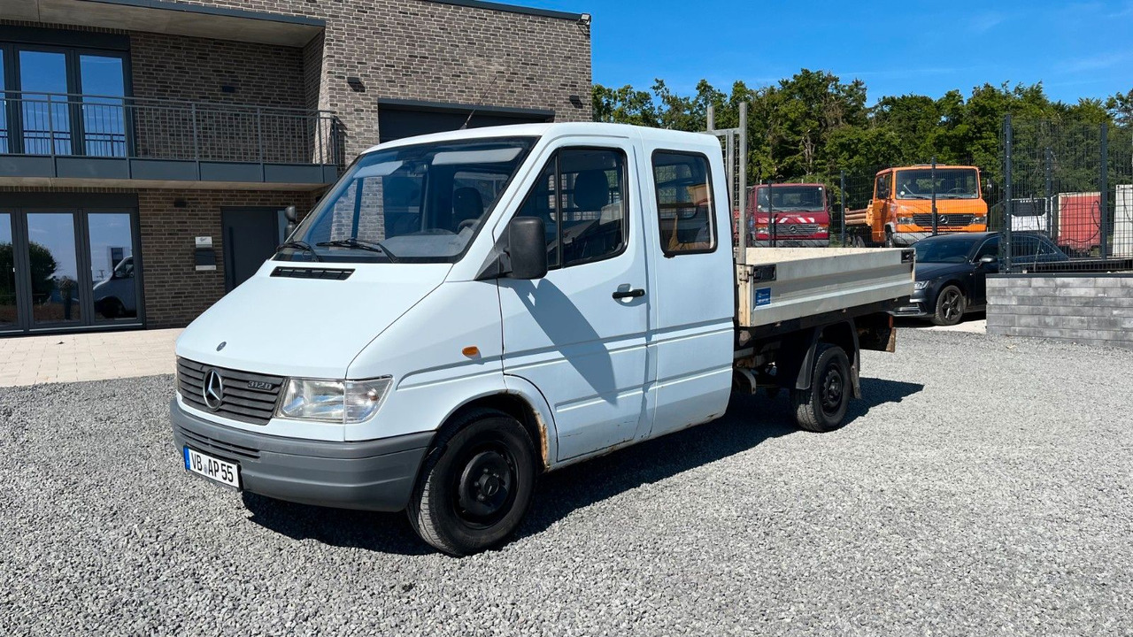 Mercedes-Benz Sprinter 312 D Pritsche Doka - Open body delivery van, Crew cab van: picture 2 Mercedes-Benz Sprinter 312 D Pritsche Doka - Open body delivery van, Crew cab van: picture 2