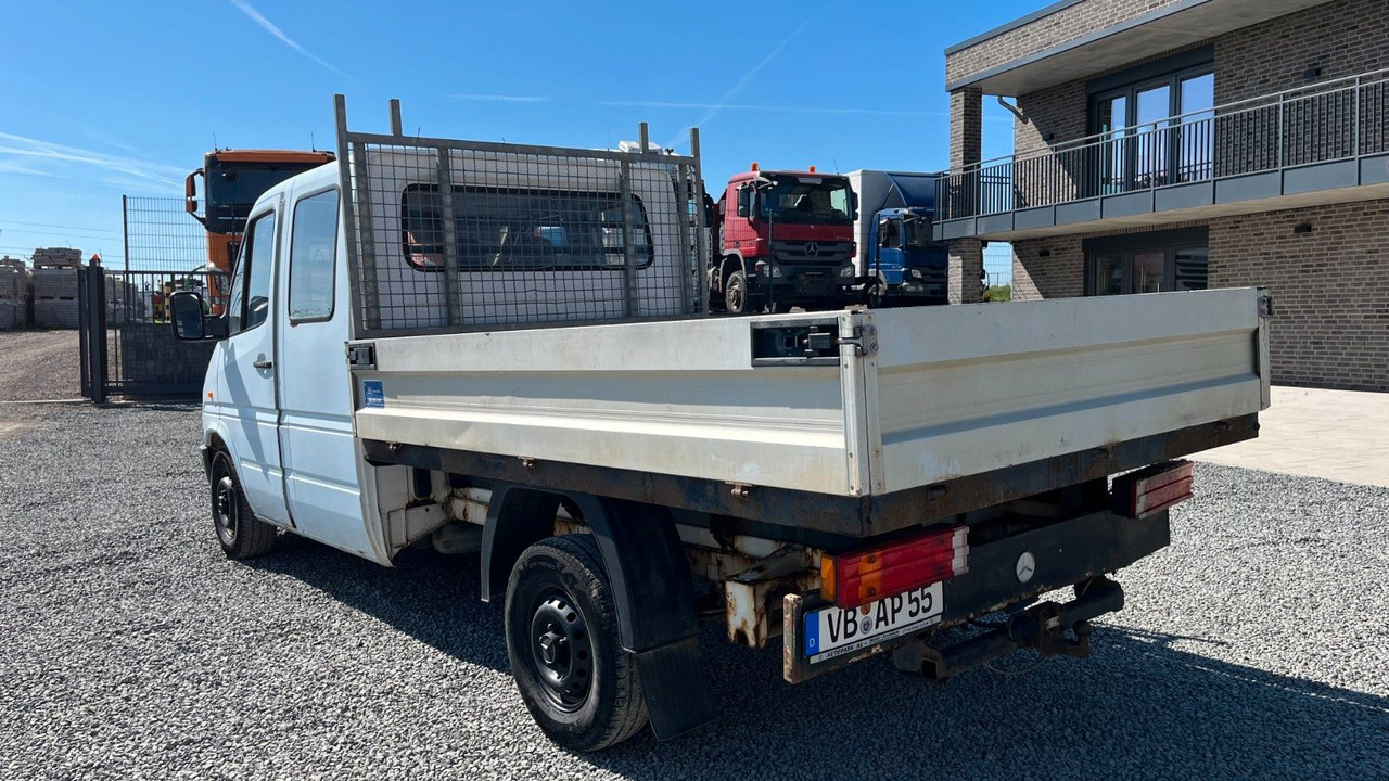 Mercedes-Benz Sprinter 312 D Pritsche Doka - Open body delivery van, Crew cab van: picture 5 Mercedes-Benz Sprinter 312 D Pritsche Doka - Open body delivery van, Crew cab van: picture 5