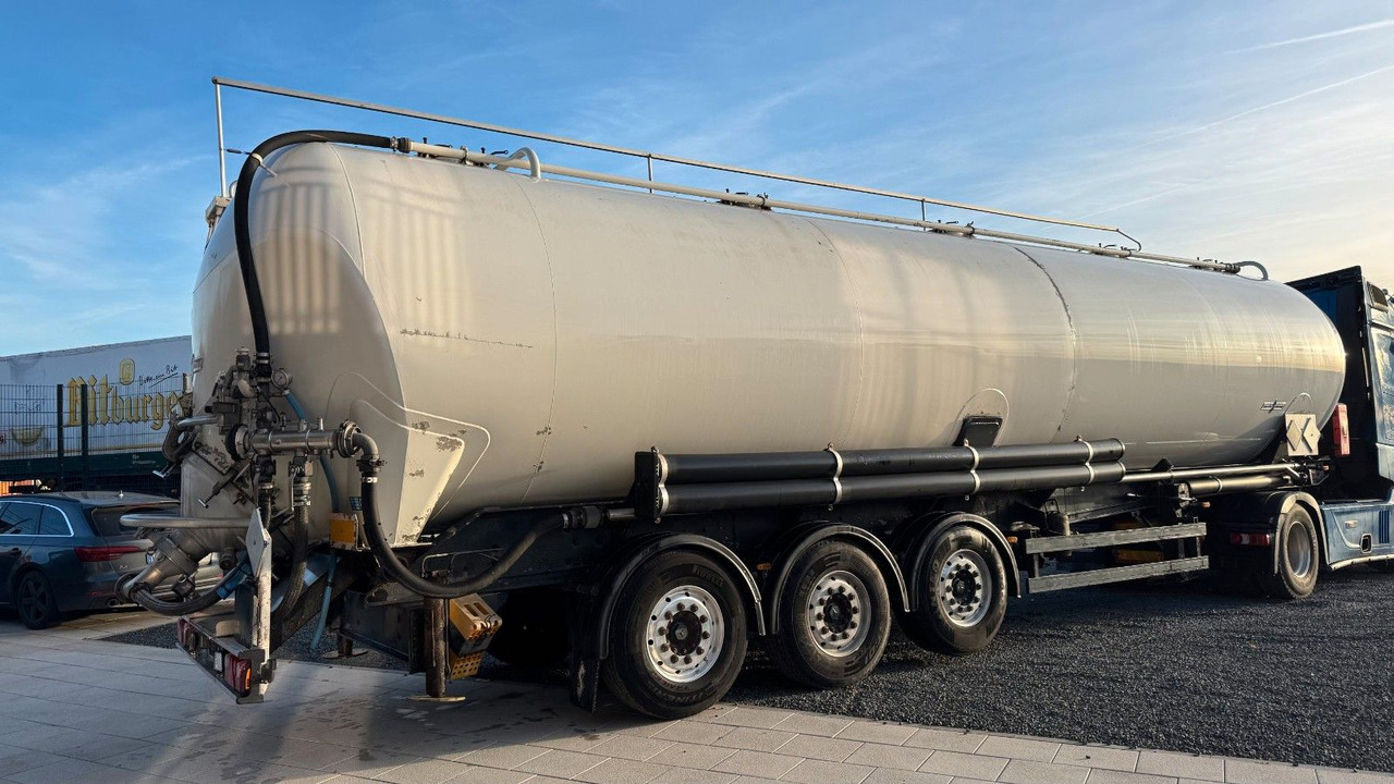 Spitzer SK 2760 CAL GGVS 60m³ Kippsilo - Silo semi-trailer: picture 3 Spitzer SK 2760 CAL GGVS 60m³ Kippsilo - Silo semi-trailer: picture 3
