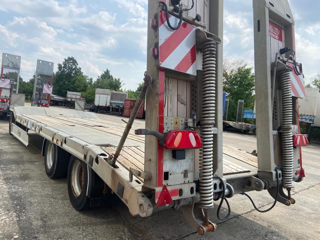 Goldhofer t3 3 Achs Tiefladeranhänger - Low loader trailer: picture 4 Goldhofer t3 3 Achs Tiefladeranhänger - Low loader trailer: picture 4