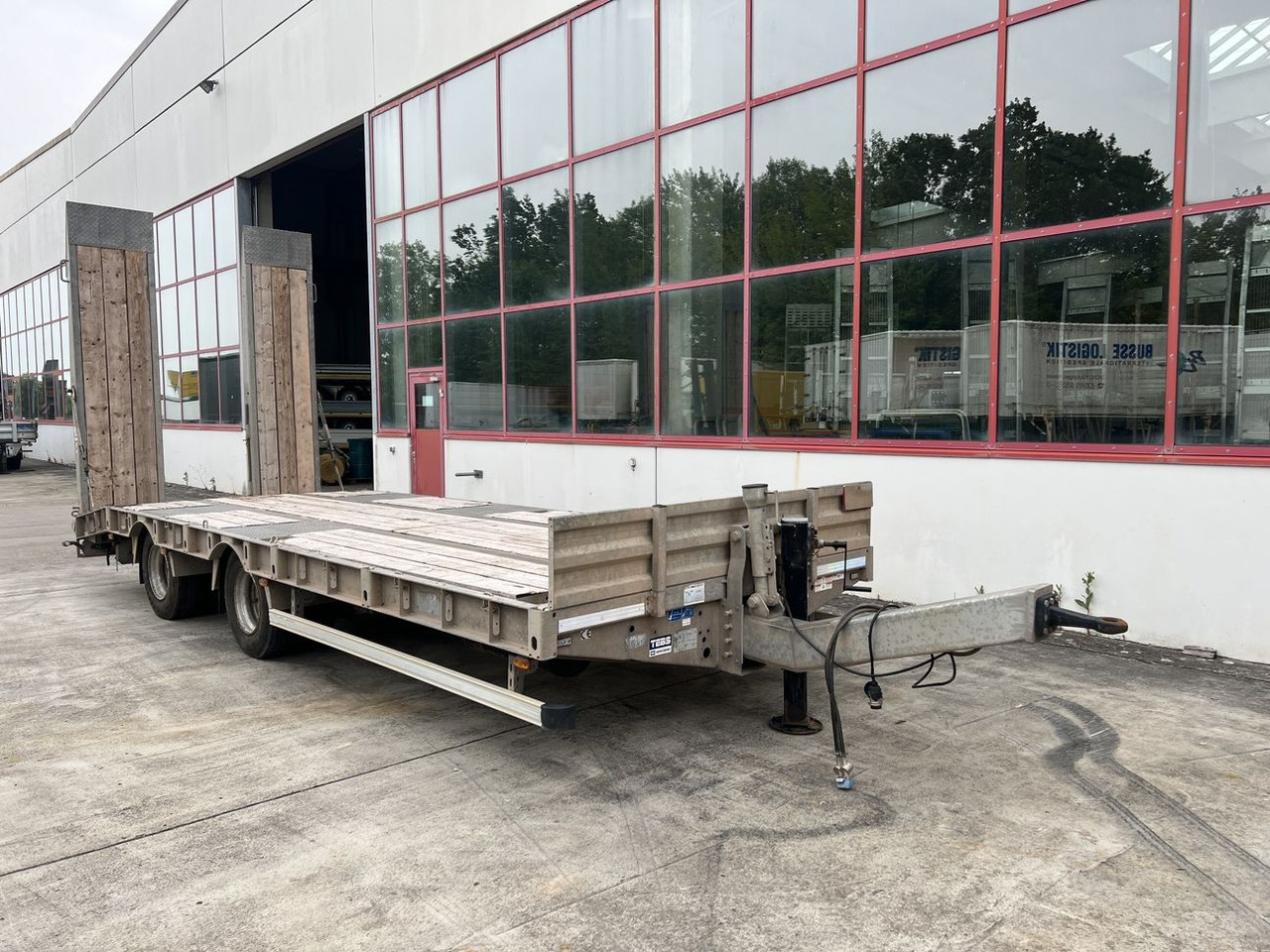 Humbaur HBTZ 21 t Tandemtieflader - Low loader trailer: picture 2 Humbaur HBTZ 21 t Tandemtieflader - Low loader trailer: picture 2