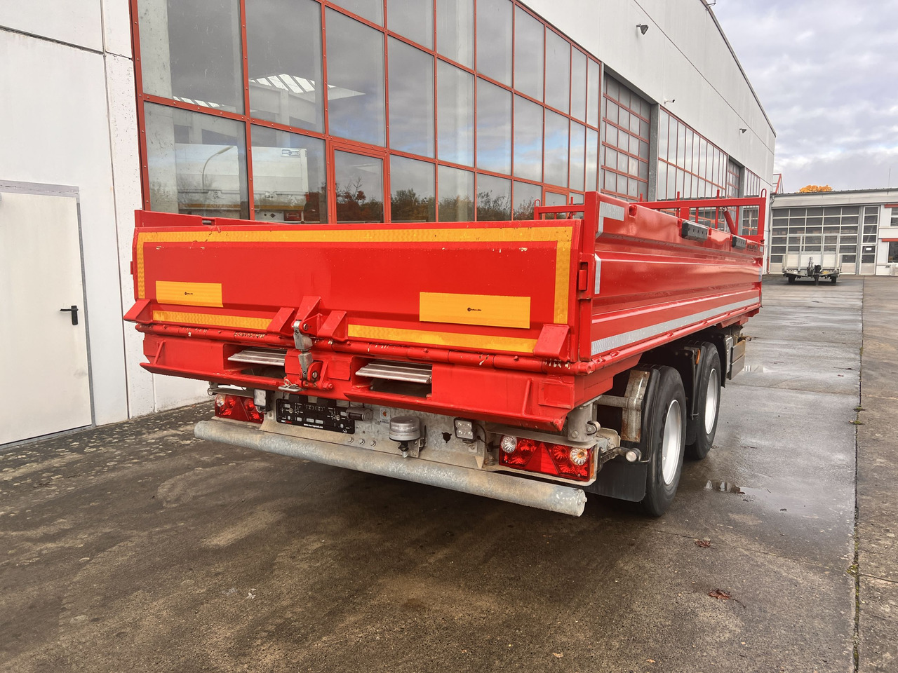 Meiller MZDAL 18 t Tandemkipper Tieflader Schotter- Klappe, neuwertig - Tipper trailer: picture 5 Meiller MZDAL 18 t Tandemkipper Tieflader Schotter- Klappe, neuwertig - Tipper trailer: picture 5