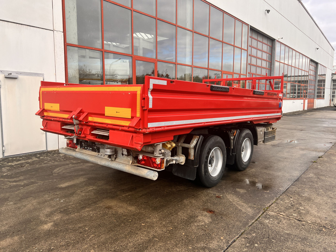 Meiller MZDAL 18 t Tandemkipper Tieflader Schotter- Klappe, neuwertig - Tipper trailer: picture 1 Meiller MZDAL 18 t Tandemkipper Tieflader Schotter- Klappe, neuwertig - Tipper trailer: picture 1