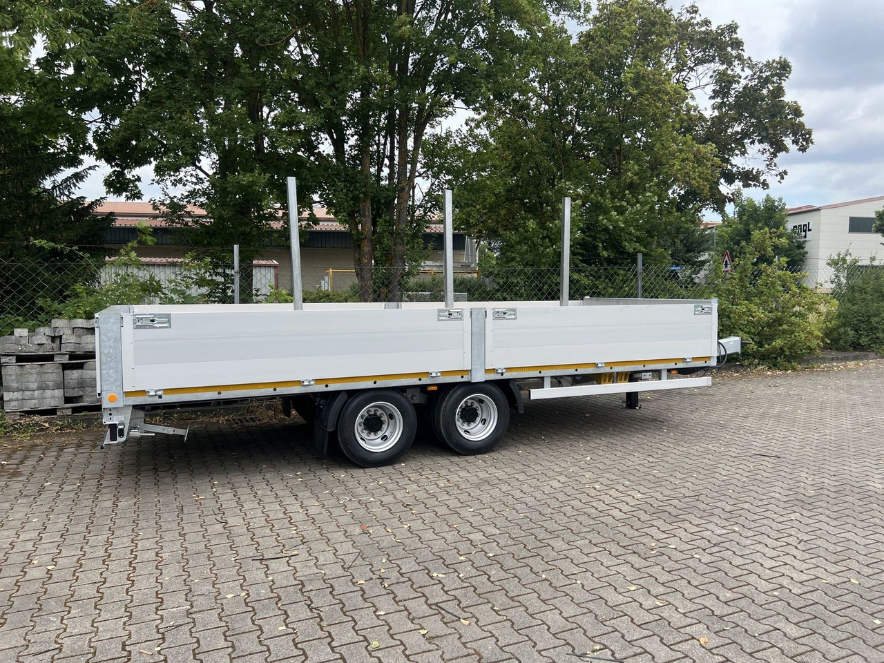 Möslein 14,4 t Tandem- Pritschenanhänger- Tieflader - Dropside/ Flatbed trailer: picture 5 Möslein 14,4 t Tandem- Pritschenanhänger- Tieflader - Dropside/ Flatbed trailer: picture 5