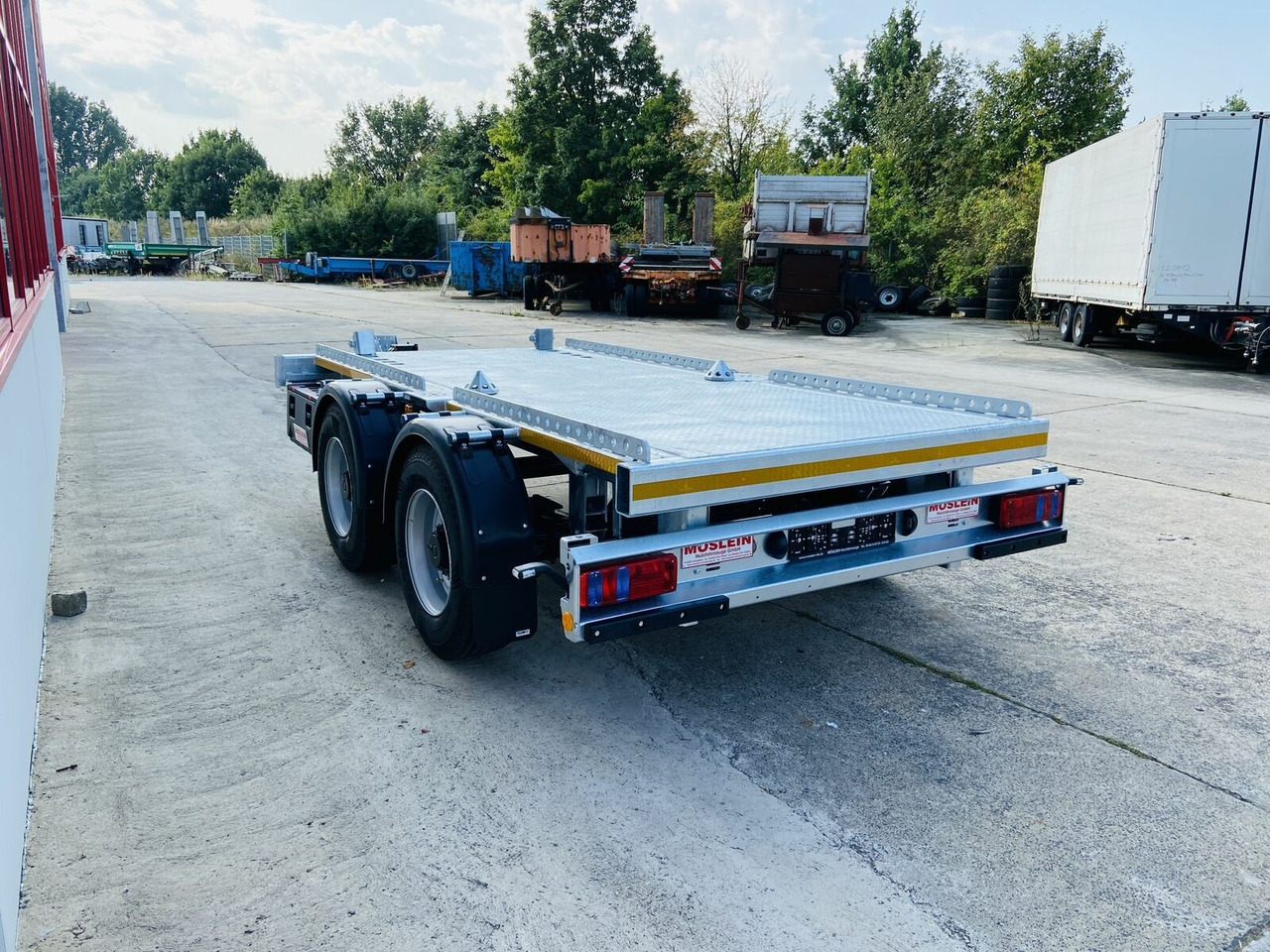 Möslein 14 t GG Tandem- Muldenanhänger - Dropside/ Flatbed trailer: picture 3 Möslein 14 t GG Tandem- Muldenanhänger - Dropside/ Flatbed trailer: picture 3