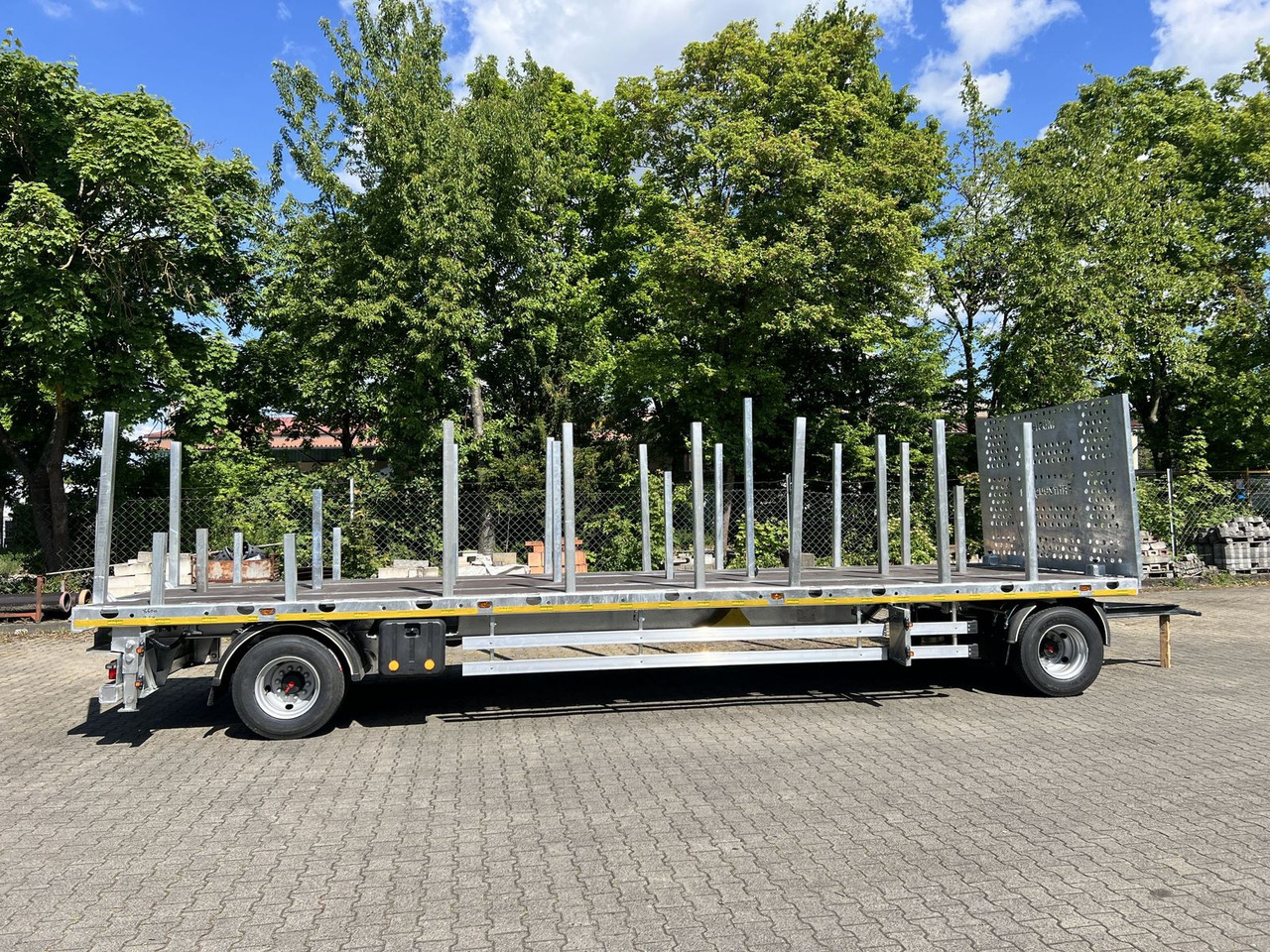 Möslein 2 Achs Jumbo- Plato- Anhänger - Dropside/ Flatbed trailer: picture 4 Möslein 2 Achs Jumbo- Plato- Anhänger - Dropside/ Flatbed trailer: picture 4