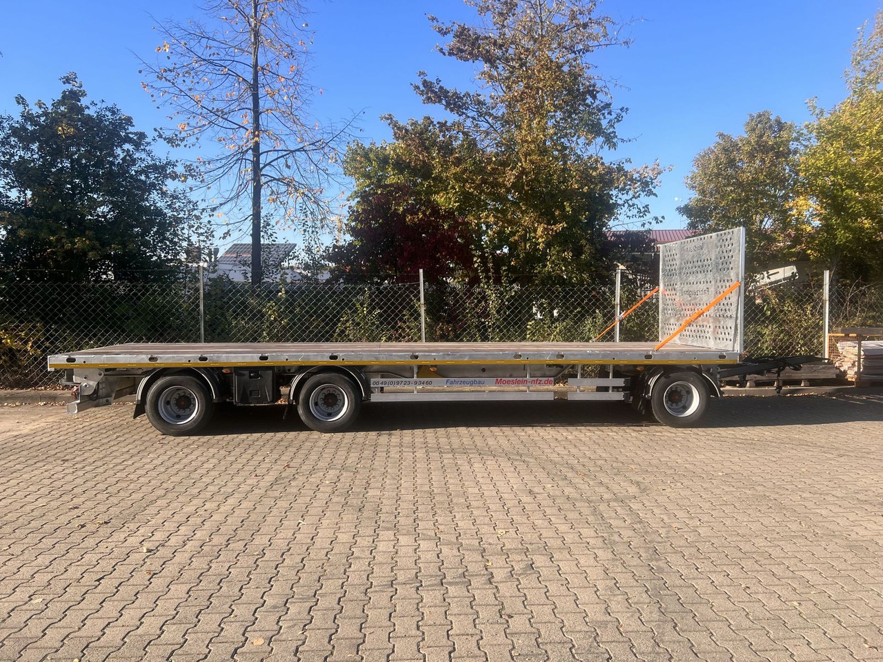 Möslein 3 Achs Jumbo- Plato- Anhänger 10 m, Mega - Dropside/ Flatbed trailer: picture 4 Möslein 3 Achs Jumbo- Plato- Anhänger 10 m, Mega - Dropside/ Flatbed trailer: picture 4