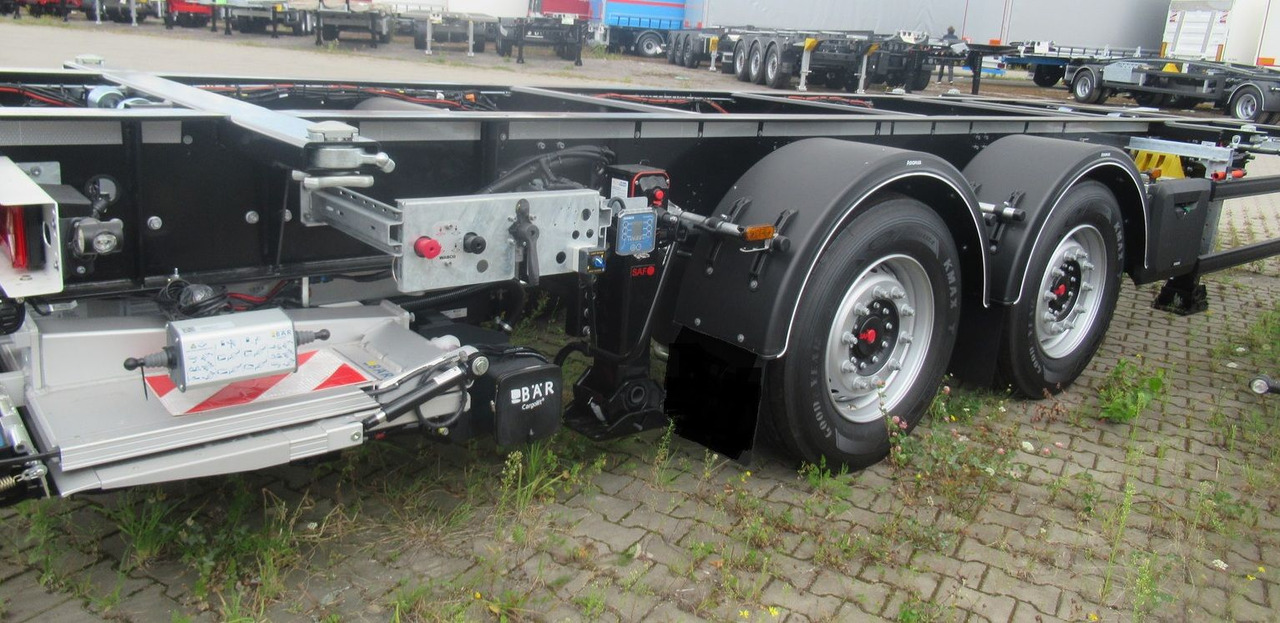 Möslein BDF Tandem- BDF- Wechselanhänger mit Ladebordwand - Container transporter/ Swap body trailer: picture 3 Möslein BDF Tandem- BDF- Wechselanhänger mit Ladebordwand - Container transporter/ Swap body trailer: picture 3
